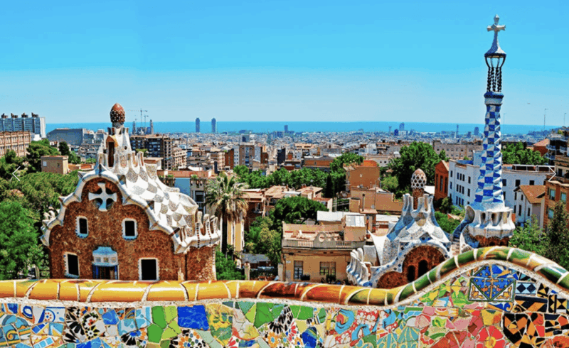 barcelona-private-tour-sagrada-familiapark-guell-pedrera