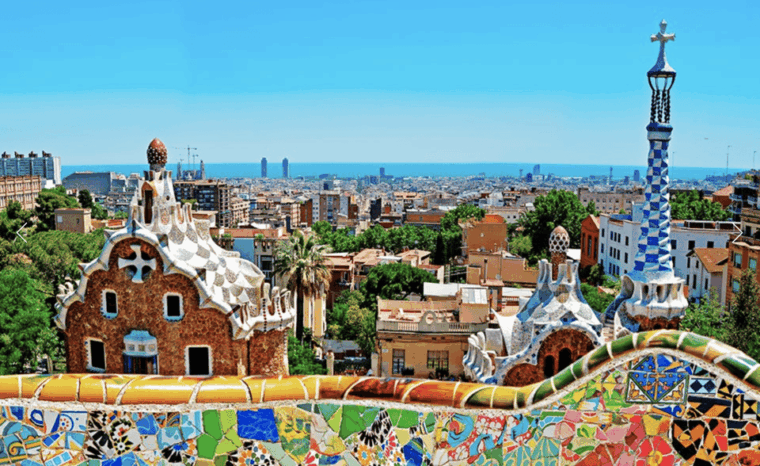 barcelona-private-tour-sagrada-familiapark-guell-pedrera