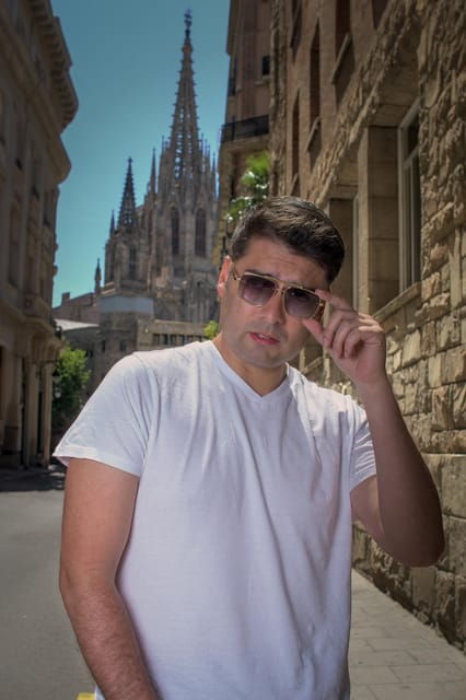 barcelona-professional-photoshoot-capture-your-best-moments