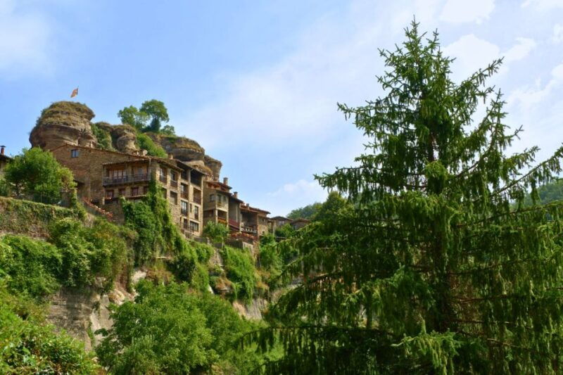 barcelona-pyrenees-villages-and-trails-full-day-tour