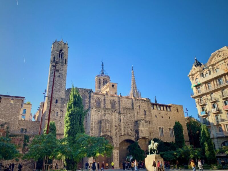 Barcelona: Ramblas, Old Town & Gaudí Houses Walking Tour - The Sum Up
