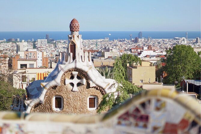 barcelona-reserved-group-entrance-to-park-guell-with-audio-guide