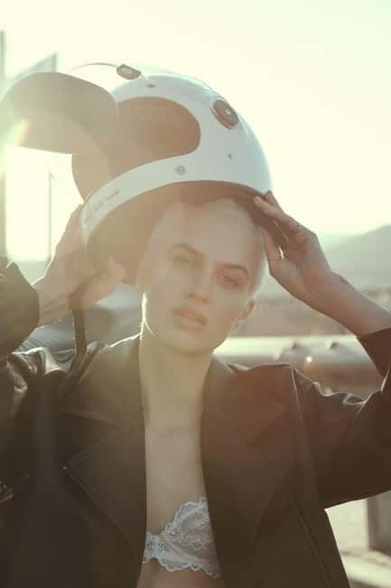 Barcelona: Retro Motorcycle Ride and Photoshoot - What to Expect from the Photoshoot