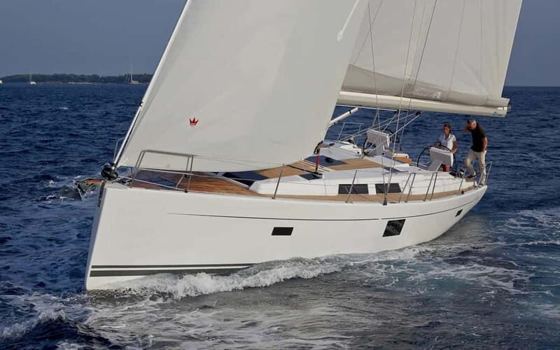 Barcelona: Romantic Private Experience on a Luxury Sailboat - FAQ