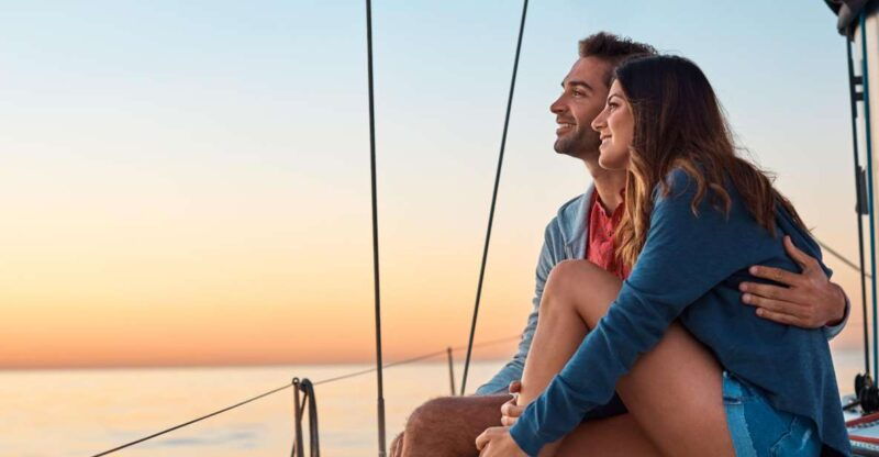 barcelona-romantic-private-sailing-tour