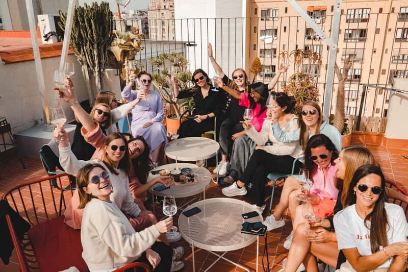 Barcelona: Rooftop Sangria making with Sagrada Familia - Key Points