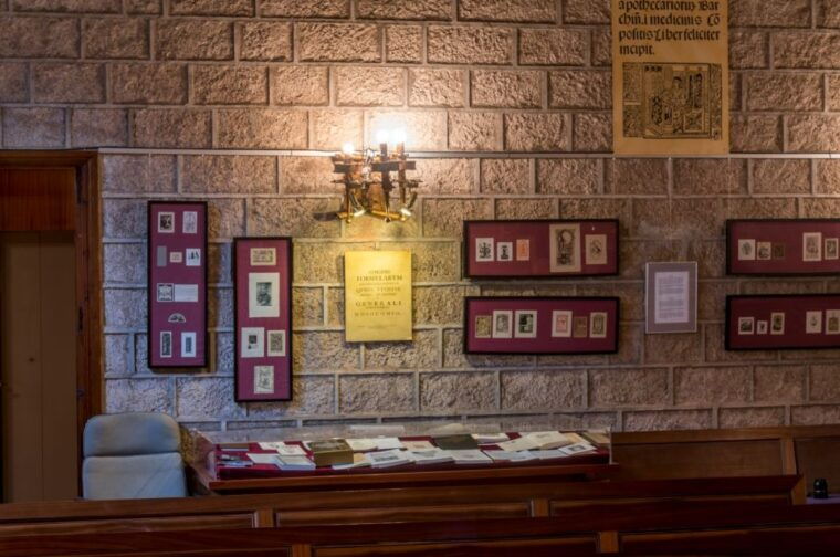 barcelona-royal-academy-of-pharmacy-of-catalonia-tour