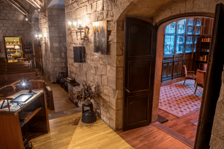 barcelona-royal-academy-of-pharmacy-of-catalonia-tour