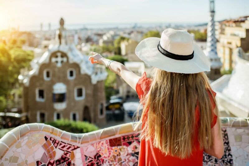 barcelona-sagrada-familia-and-park-guell-full-day-tour