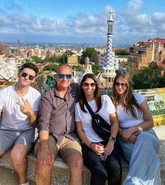 barcelona-sagrada-familia-and-park-guell-with-hotel-pickup