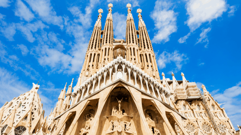 barcelona-sagrada-familia-casa-batllo-guided-tour