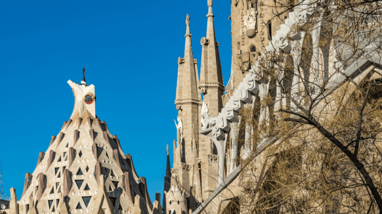 barcelona-sagrada-familia-casa-batllo-guided-tour