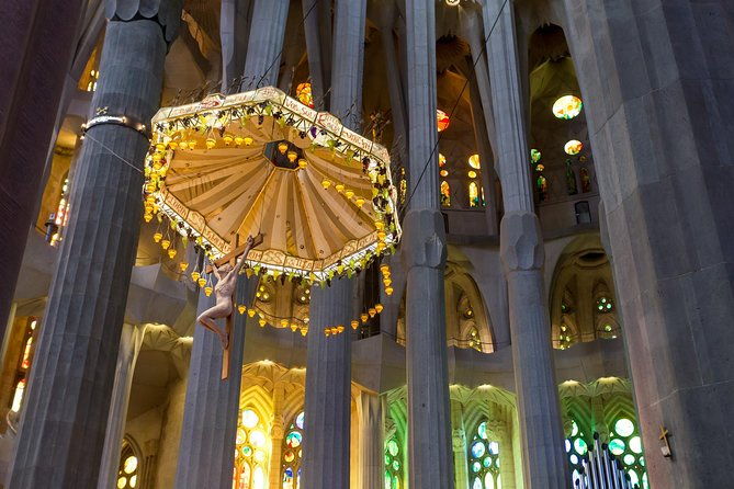 barcelona-sagrada-familia-guided-tour