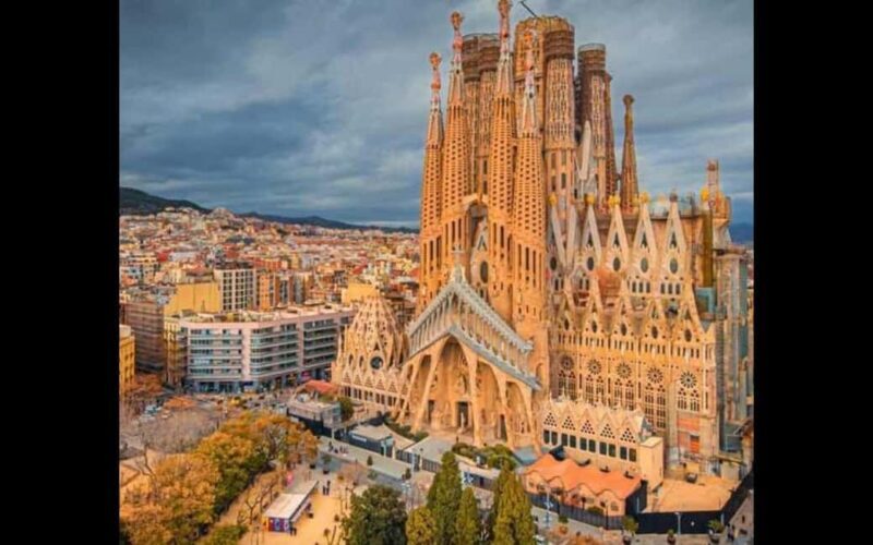 Barcelona: Sagrada Familia Guided Tour with Tickets - Final Thoughts: Is It Worth It?