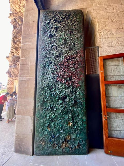 barcelona-sagrada-familia-private-guided-tour