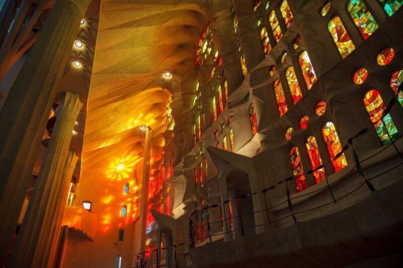 barcelona-sagrada-familia-skip-the-line-guided-tour-2