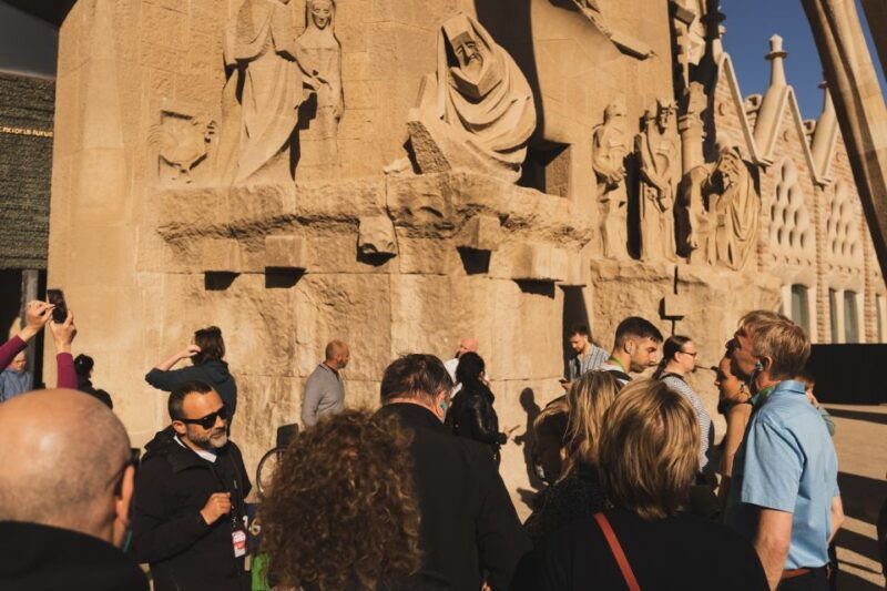 barcelona-sagrada-familia-skip-the-line-guided-tour-2