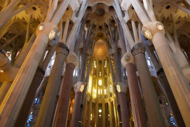 Barcelona: Sagrada Familia Skip-the-Line Guided Tour - Key Points