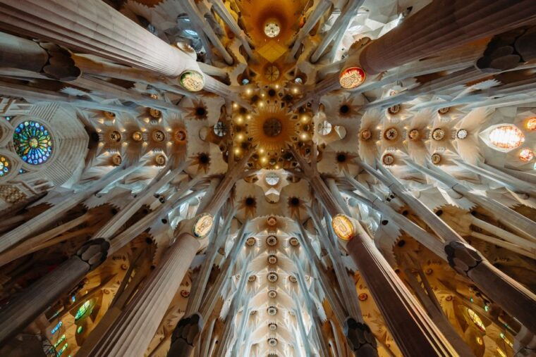barcelona-sagrada-familia-skip-the-line-guided-tour