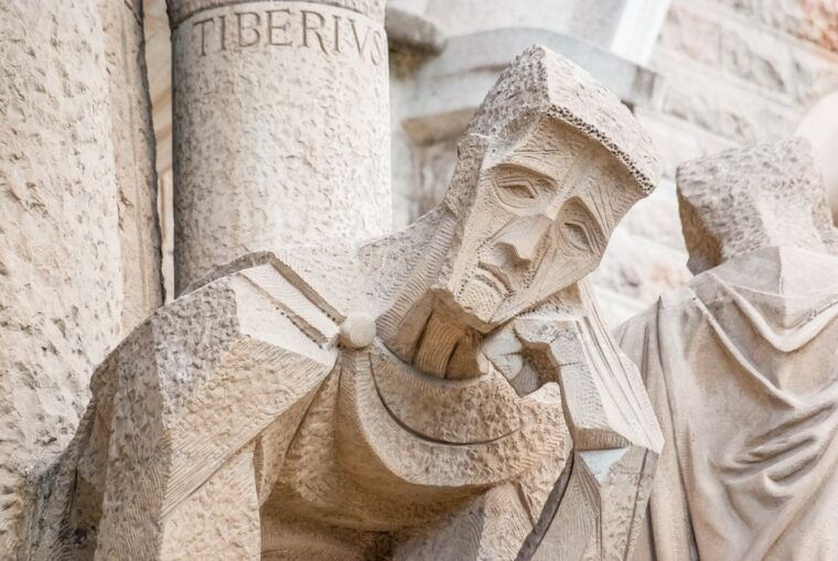 barcelona-sagrada-familia-skip-the-line-tour-entry-ticket