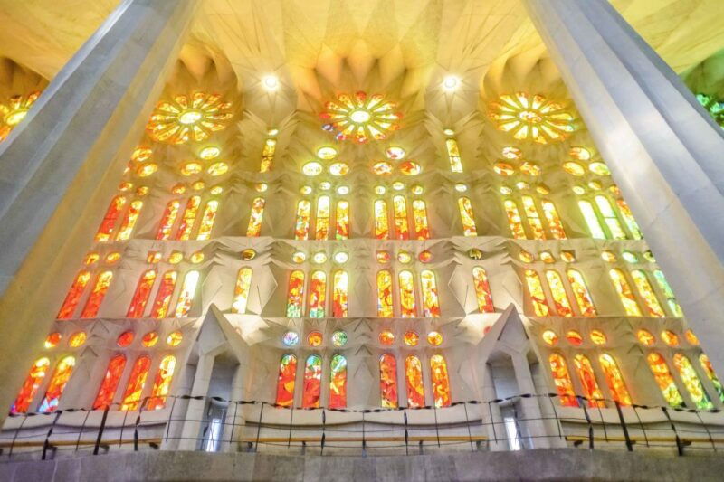barcelona-sagrada-familia-tour-with-optional-tower-access