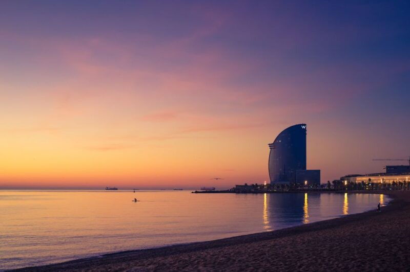 barcelona-sailing-tour-with-drinks-and-aperitve