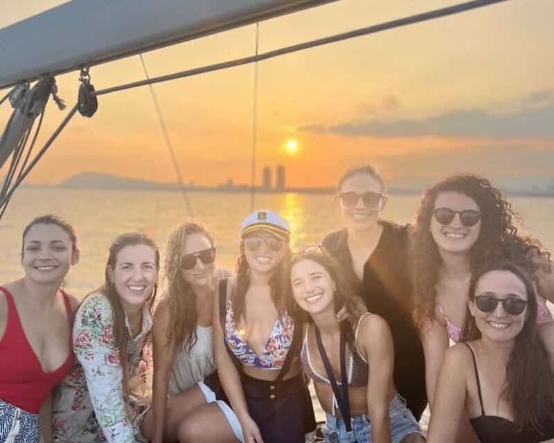 Barcelona: Sailing with Open Bar, Catalan Snack & Swim Stop - FAQs  