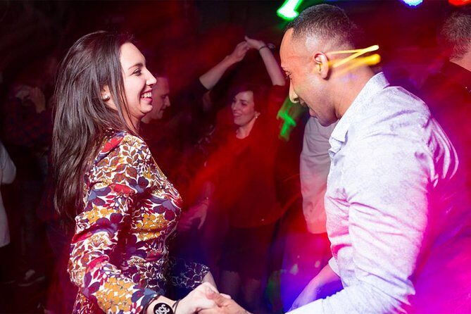 Barcelona Salsa Lovers Dance Experience - Introduction to the Barcelona Salsa Scene
