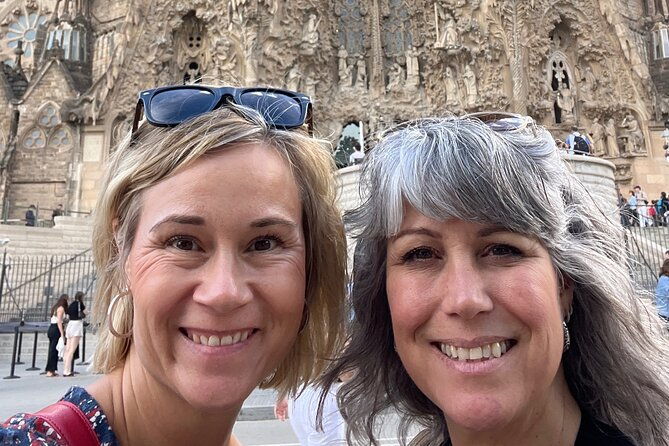 barcelona-scavenger-hunt-and-sights-self-guided-tour-2