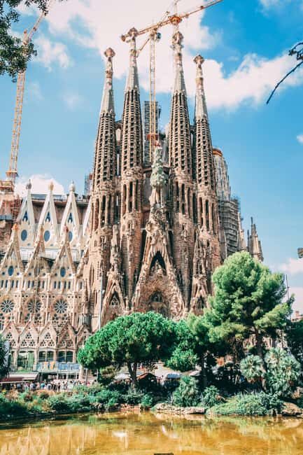 Barcelona Segway Tour: Gaudi Highlights - What Makes This Tour Stand Out