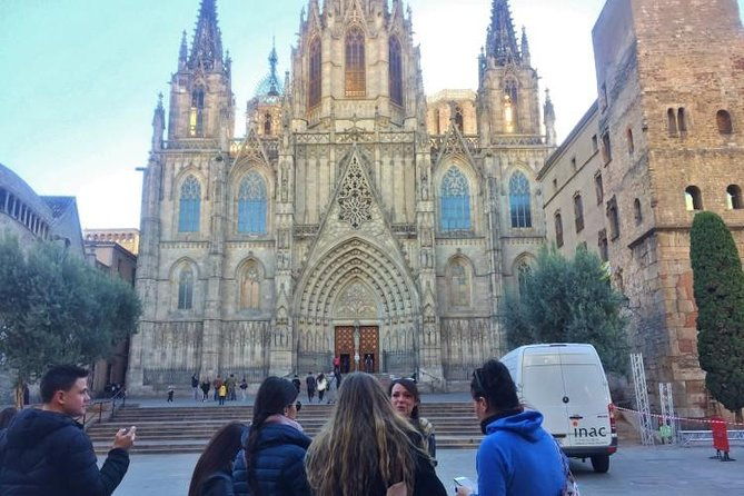 barcelona-semi-private-tour-of-gothic-quarter-with-private-option