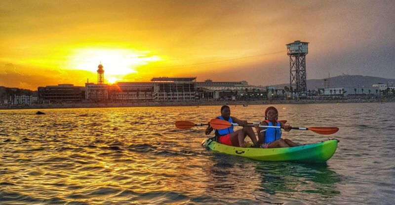 barcelona-skyline-kayaking-coupled-with-delicious-tapas-2