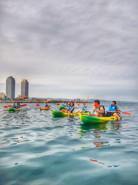 barcelona-skyline-kayaking-coupled-with-delicious-tapas-2