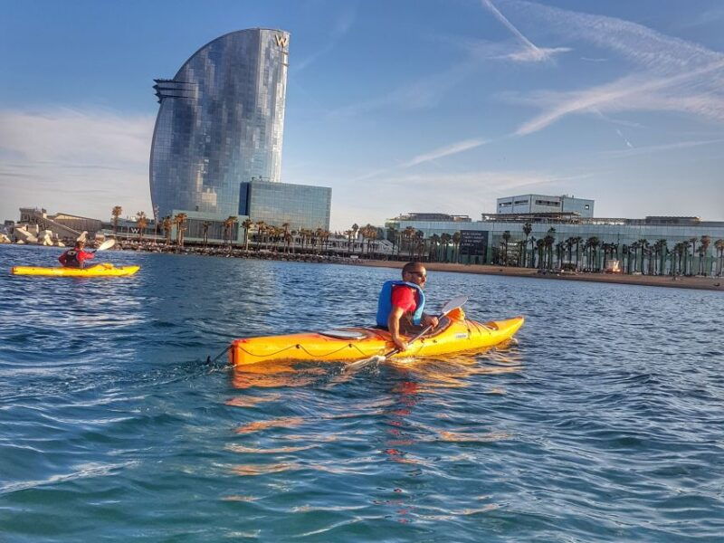 barcelona-skyline-kayaking-coupled-with-delicious-tapas-2