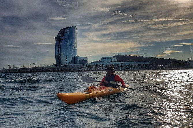 barcelona-skyline-kayaking-coupled-with-delicious-tapas