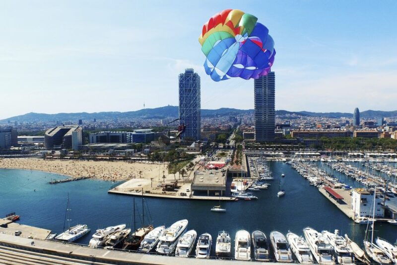 barcelona-small-group-parasailing-experience