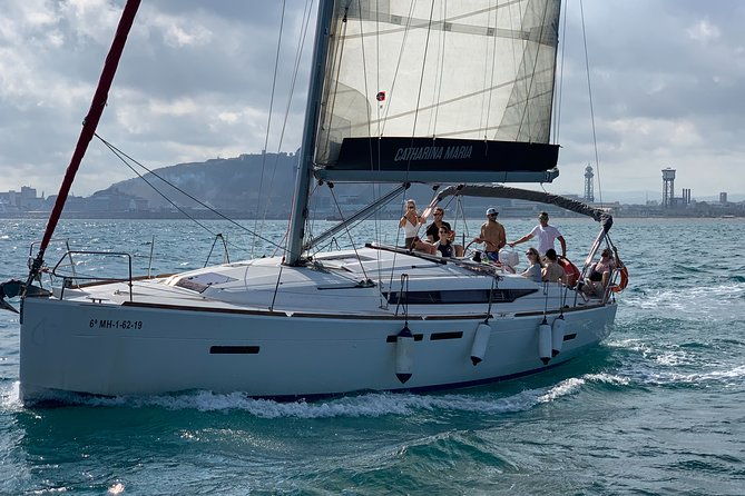 barcelona-small-group-sailing-with-snacks-and-cava