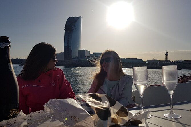 barcelona-small-group-sailing-with-snacks-and-cava