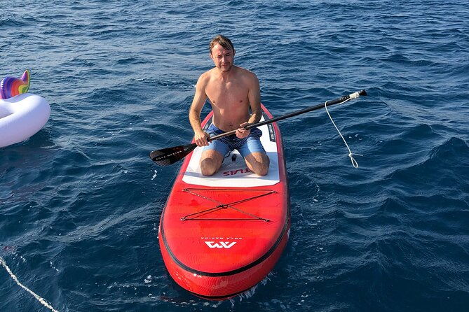 barcelona-small-group-sailing-with-snacks-and-cava