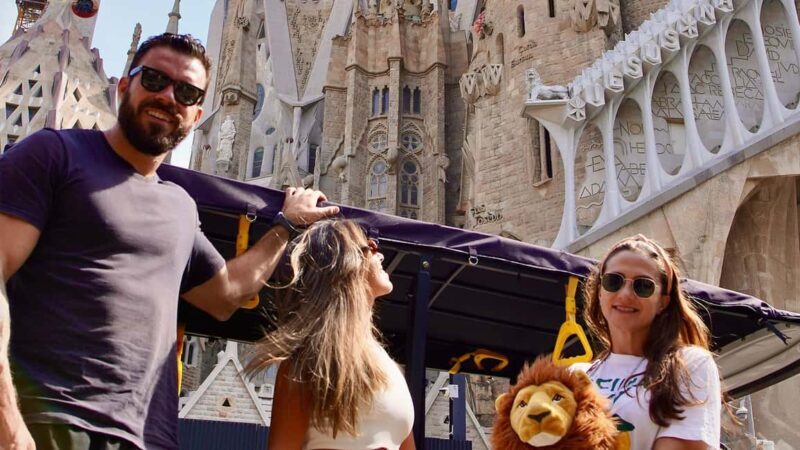 Barcelona: Small Group Tuk Tuk Tour - What to Expect on the Day