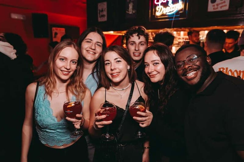 Barcelona Social Drinks Experience+Karaoke "Travellers Tour" - Key Points