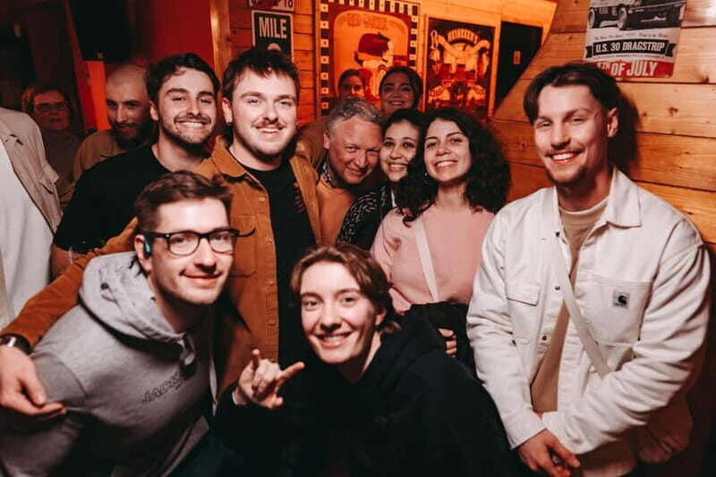 Barcelona Social Drinks Experience+Karaoke "Travellers Tour" - Who Will Love This Tour?