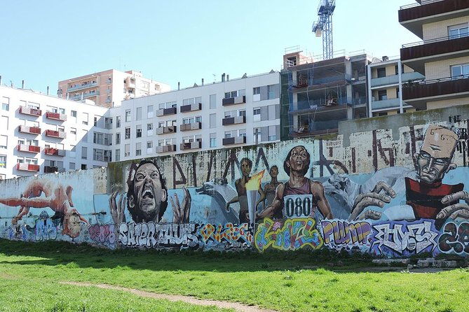 barcelona-street-art-and-graffitti-bicycle-tour