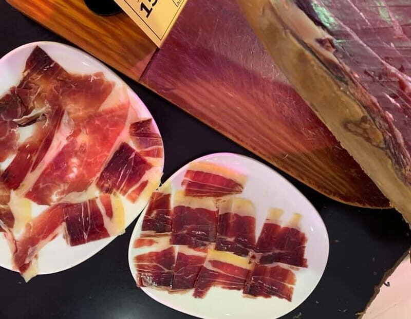 Barcelona Street Food Tour: Boqueria Market & Barrio Gotico - An In-Depth Look at the Experience