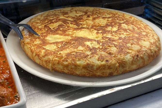 barcelona-street-food-tour-with-local-market-city-center-visit