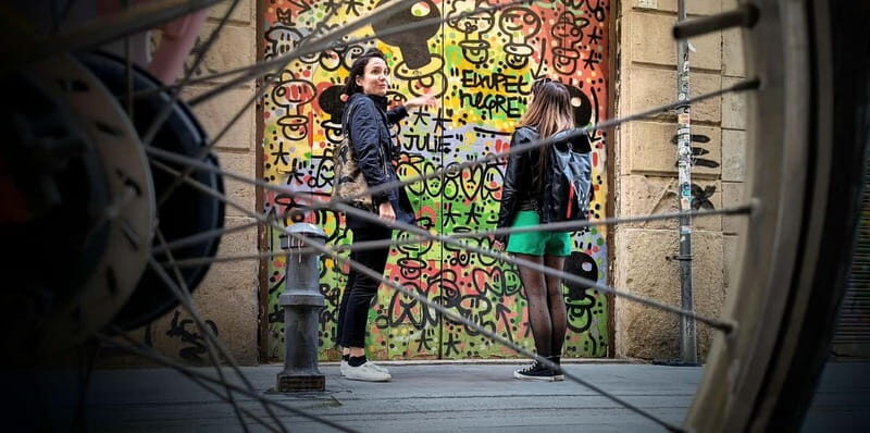 Barcelona | StreetArt Bike Tour Moco Museum - FAQ