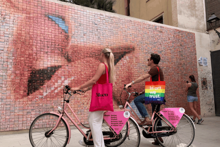 barcelona-streetart-bike-tour-moco-museum