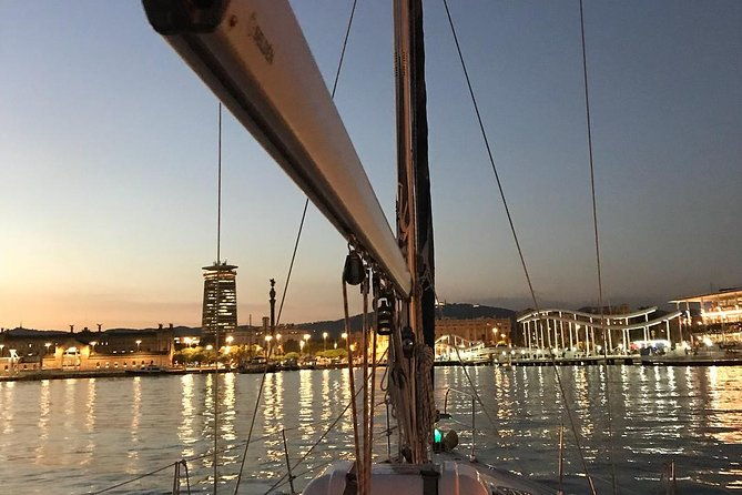 barcelona-sunset-and-day-sailing-cruise