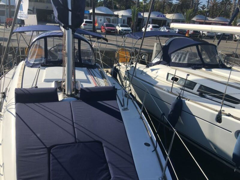 barcelona-sunset-boat-trip-with-cava-wine