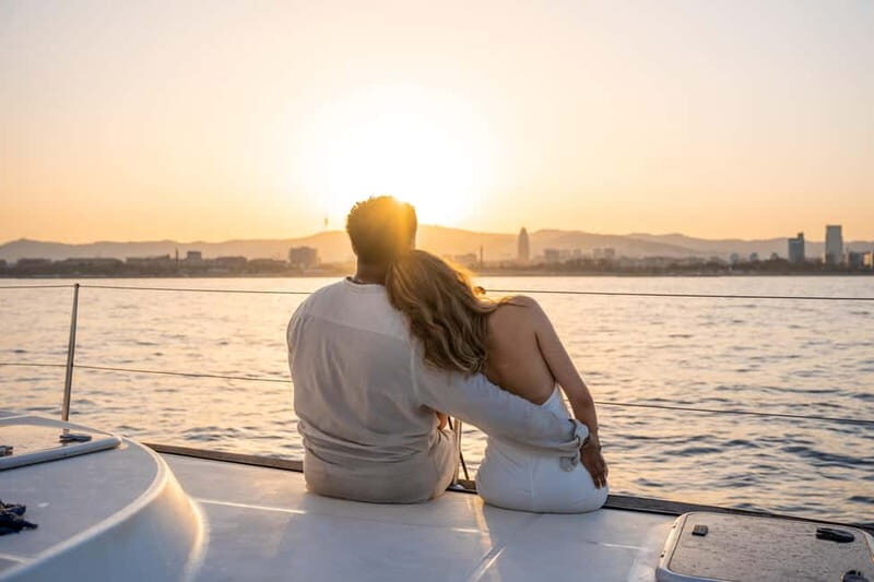 Barcelona: Sunset Catamaran Cruise with Wine and Tapa - A Deep Dive into the Experience
